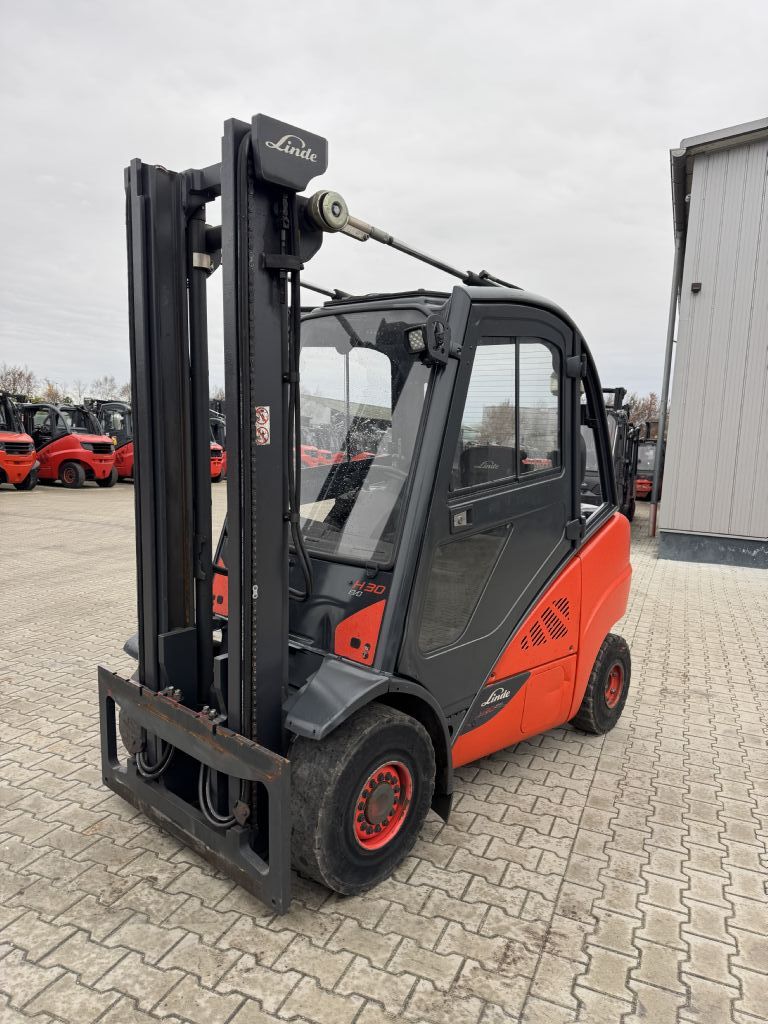 Linde H30D-02 Dieselstapler www.emslift.de