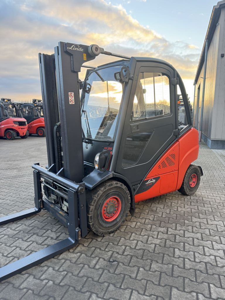 Linde H35D-02 Diesel Forklift www.emslift.de