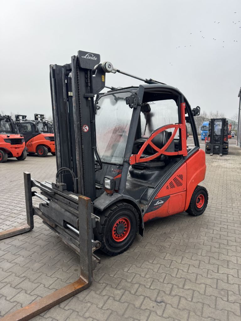 Linde H30D-02 Dieselstapler www.emslift.de