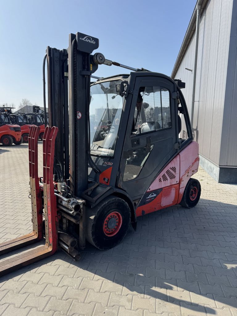 Linde H30D-02 Dieselstapler www.emslift.de