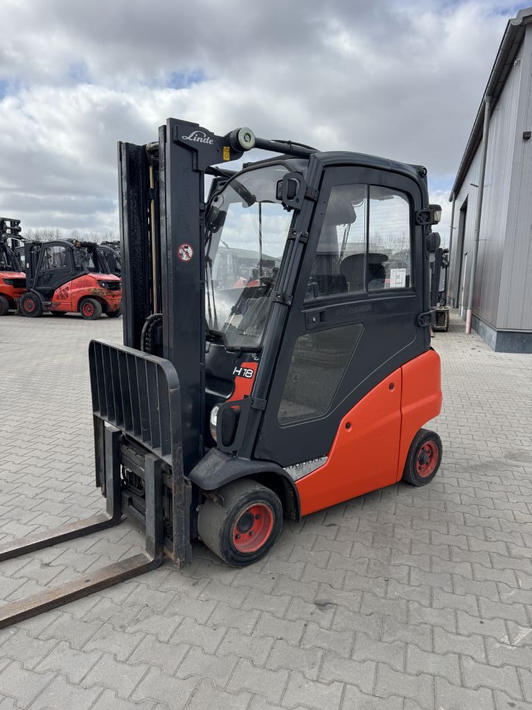 Linde H18D-01 Dieselstapler www.emslift.de