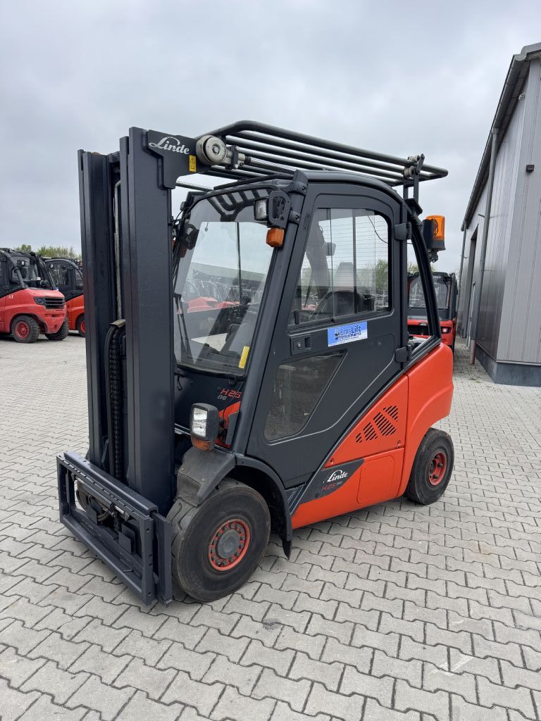 Linde H25D-02 Dieselstapler www.emslift.de