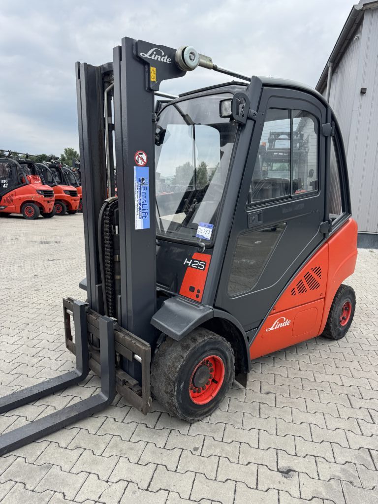 Linde H25D-01 Diesel Forklift www.emslift.de