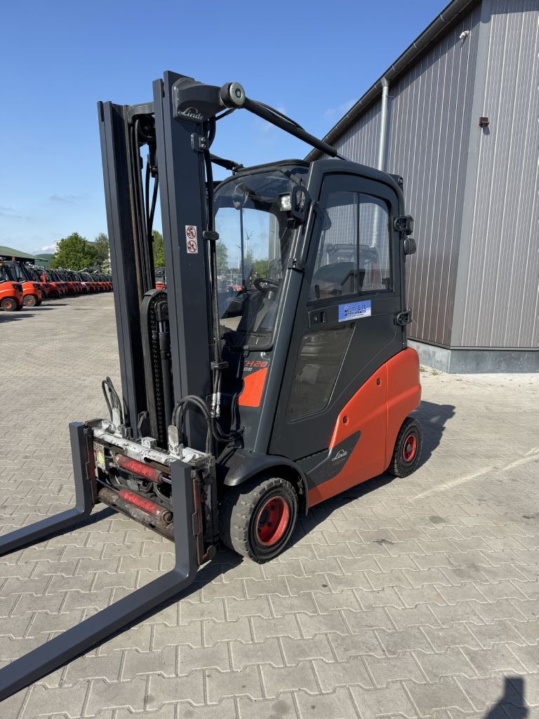 Linde H20D-01 Dieselstapler www.emslift.de