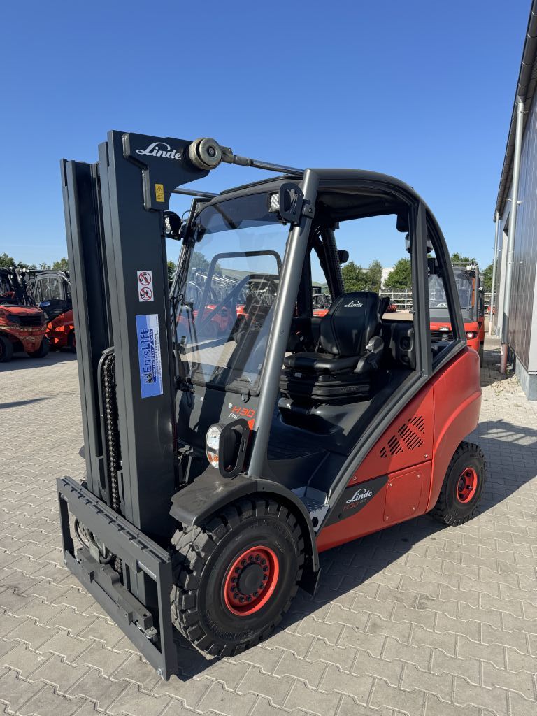 Linde H30D-02 Dieselstapler www.emslift.de