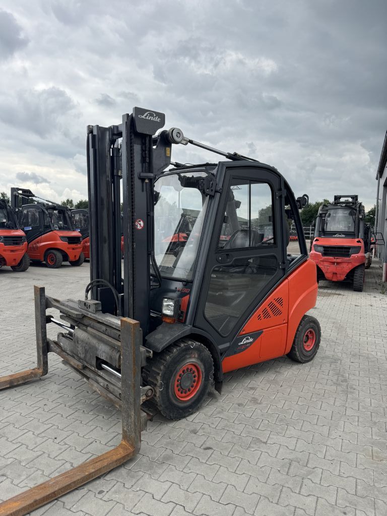 Linde H30D-02 Dieselstapler www.emslift.de