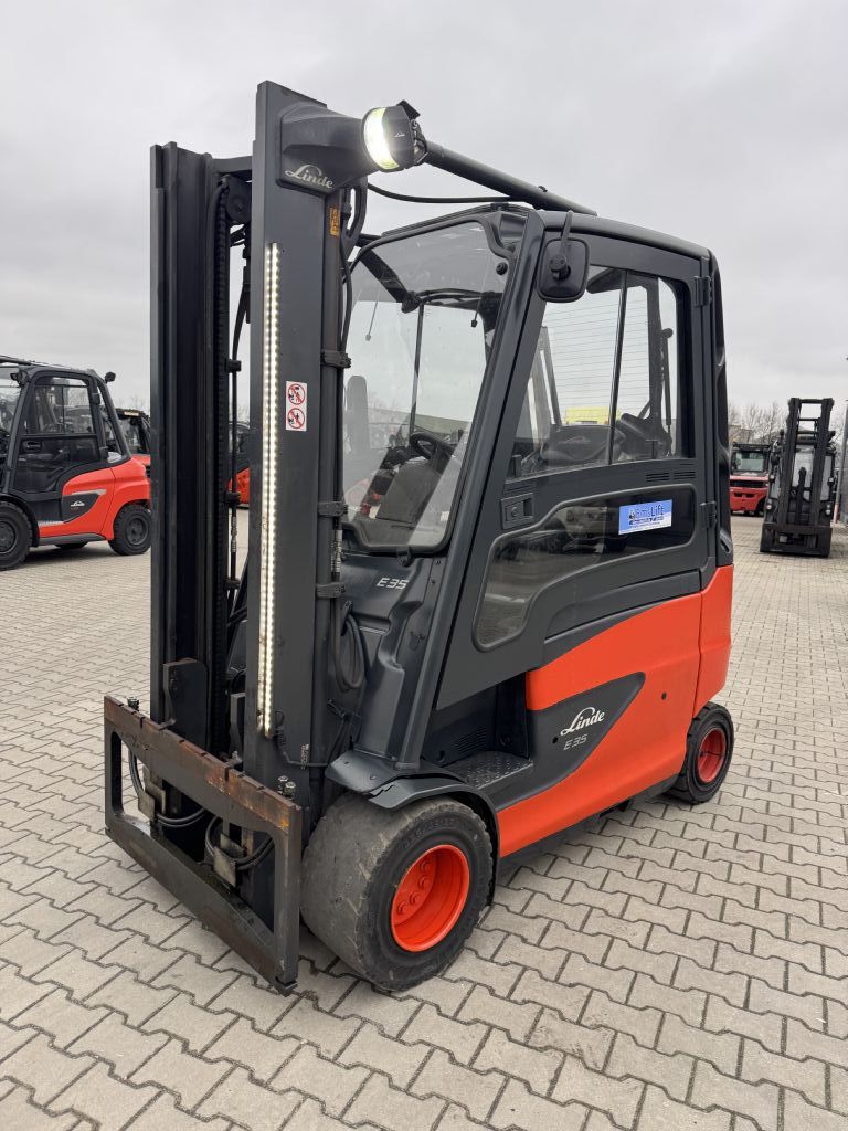 Linde E35HL-01 Elektro 4 Rad-Stapler www.emslift.de