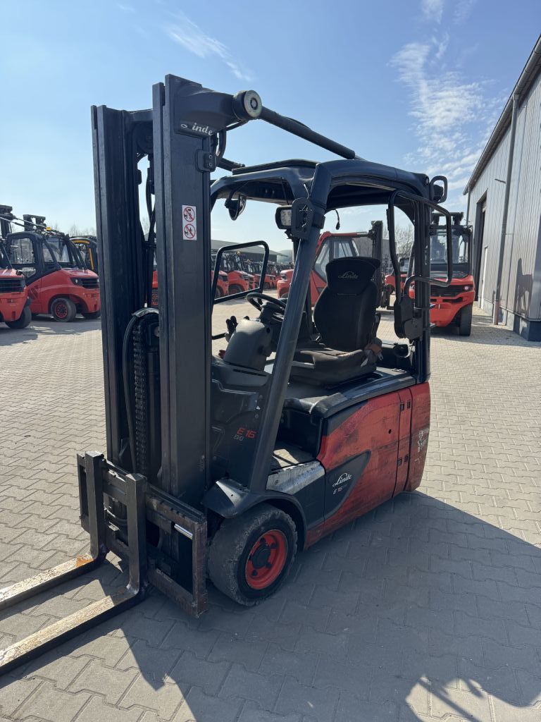 Linde E16H-02 Elektro 3 Rad-Stapler www.emslift.de