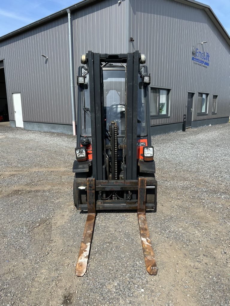 Linde H25T-01 LPG Forklifts www.emslift.de Linde H25T-01 LPG Forklifts www.emslift.de