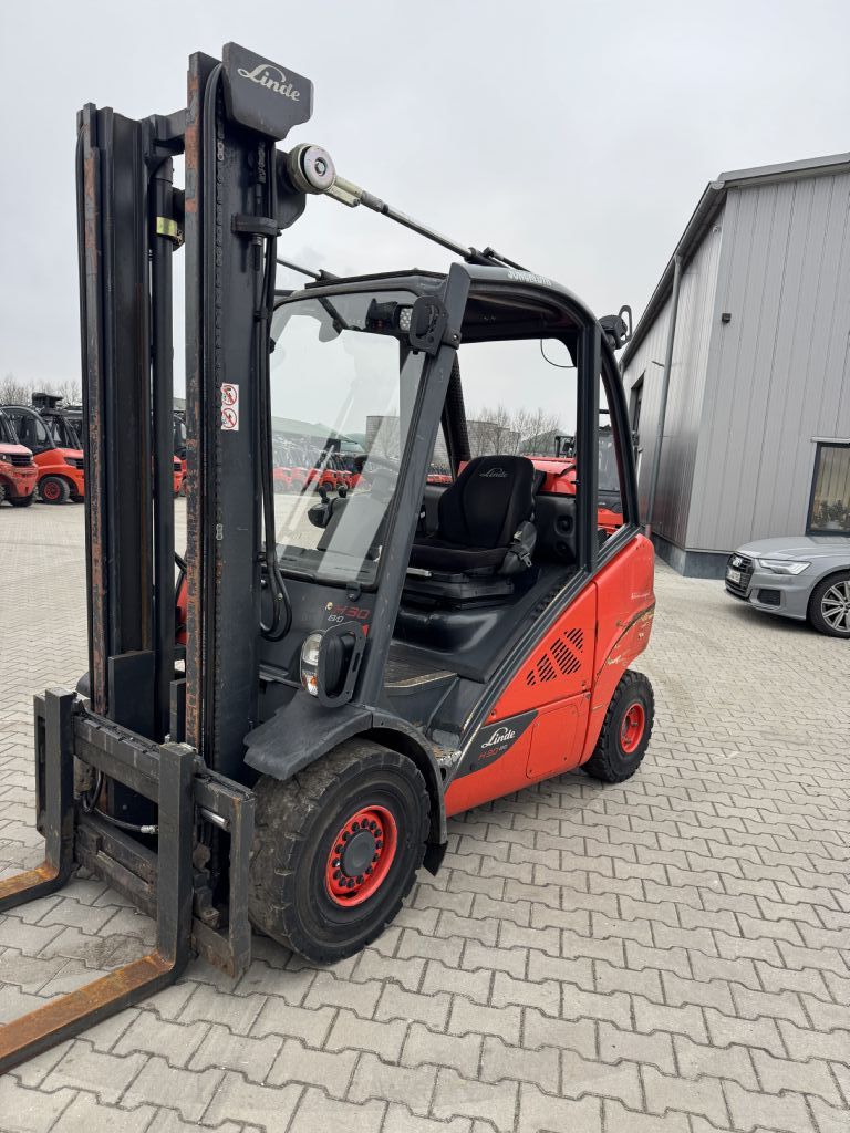 Linde H30T-02 LPG Forklifts www.emslift.de