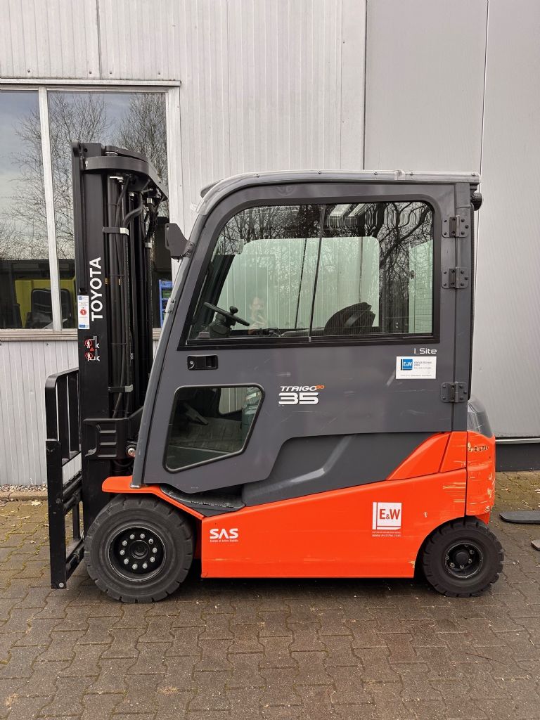 Toyota-Traigo 8FBMT35-Elektro 4 Rad-Stapler-www.eundw.com