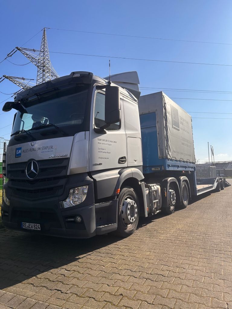 Mercedes-Actros 2545 LS 6x2/4-Auto & LKW-www.eundw.com