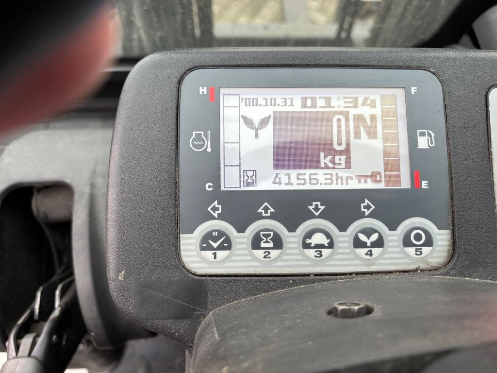 UniCarriers DG1F4A5Q Dieselstapler 