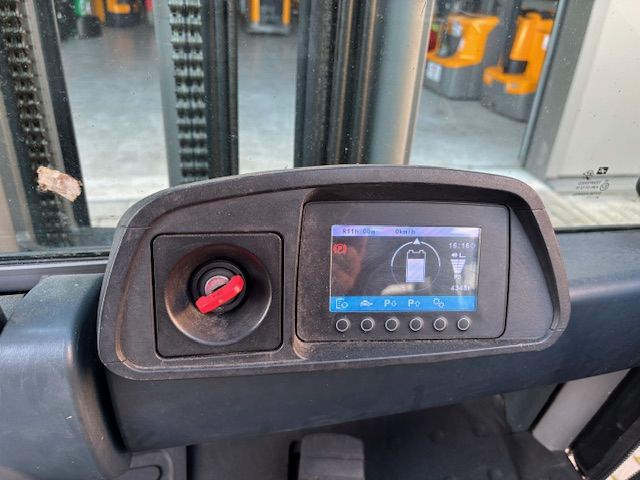 Jungheinrich EFG220 Elektro 3 Rad-Stapler 