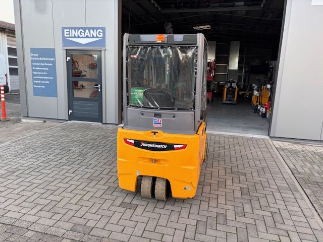 Jungheinrich EFG220 Elektro 3 Rad-Stapler 