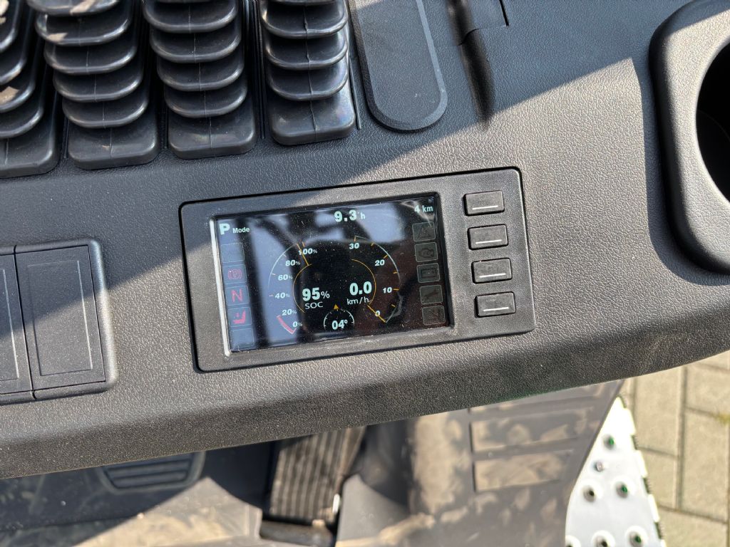 HC Hangcha CPDS15-XCY2G-SI Elektro 3 Rad-Stapler 