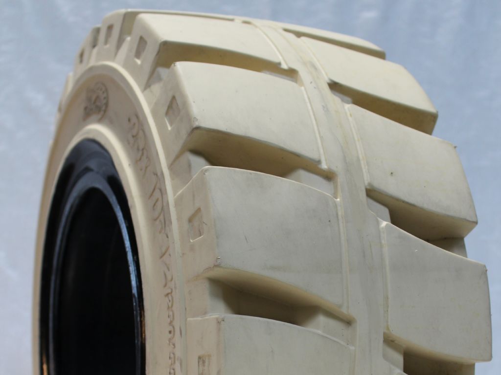 Emrald-16x6-8 mit Haltenase Non-Marking-Reifen, Rder und Felgen-www.fapco-germany.de