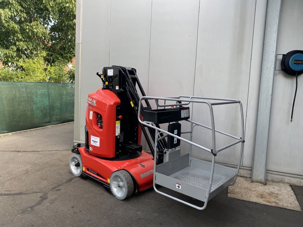 Manitou-100 VJR Evolution-Teleskoparbeitsbhne-www.fiegl-gabelstapler.de