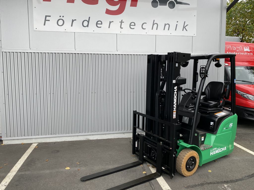 Hangcha-CPDS15-XCY2G-SI-Elektro 3 Rad-Stapler-www.fiegl-gabelstapler.de Hangcha-CPDS15-XCY2G-SI-Elektro 3 Rad-Stapler-www.fiegl-gabelstapler.de
