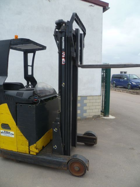 Komatsu FB14-2R - AC Schubmaststapler www.filler-gmbh.de