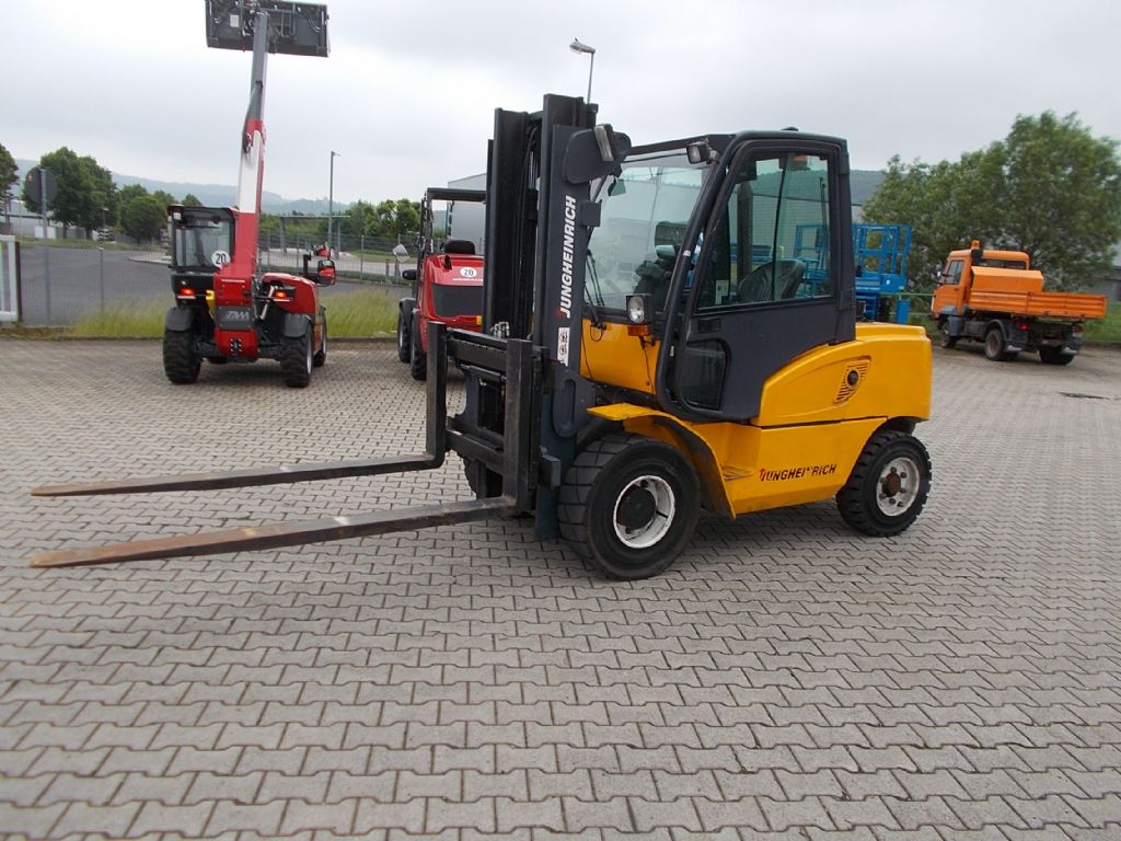Jungheinrich DFG550S G-400ZT Dieselstapler www.filler-gmbh.de