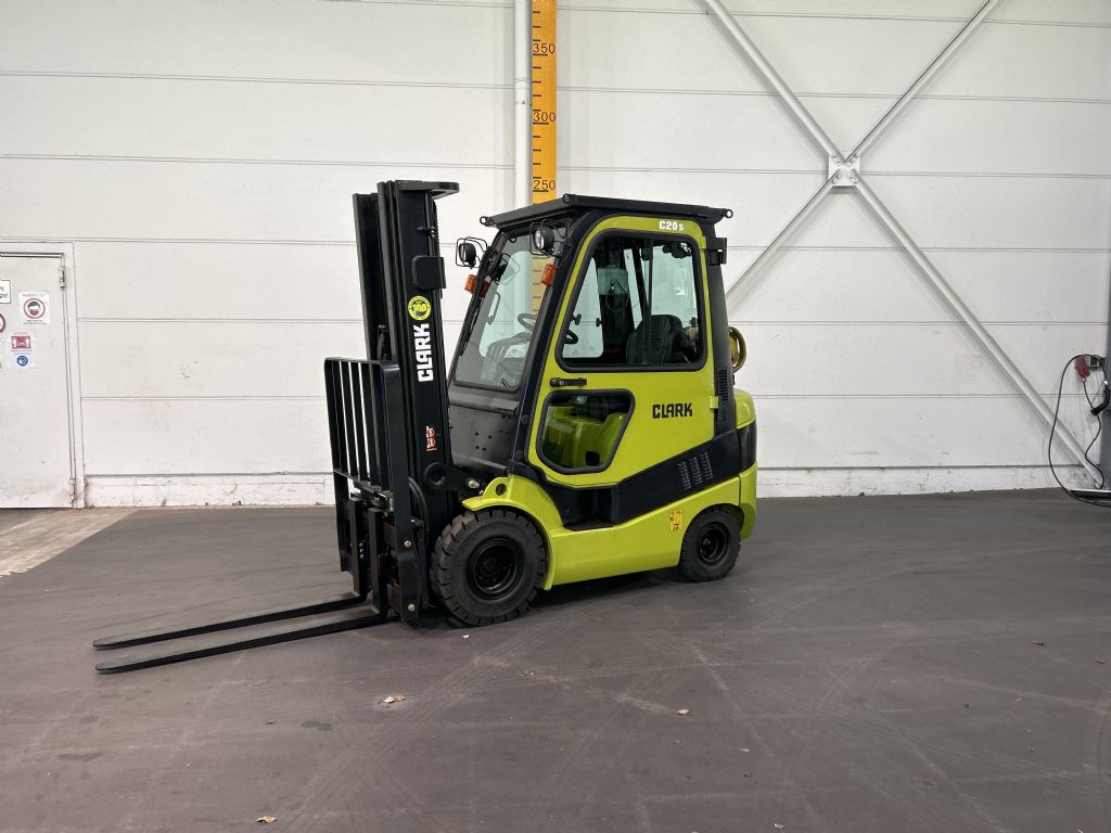Clark-C20s LPG-Treibgasstapler-www.gabelstapler-finger.com