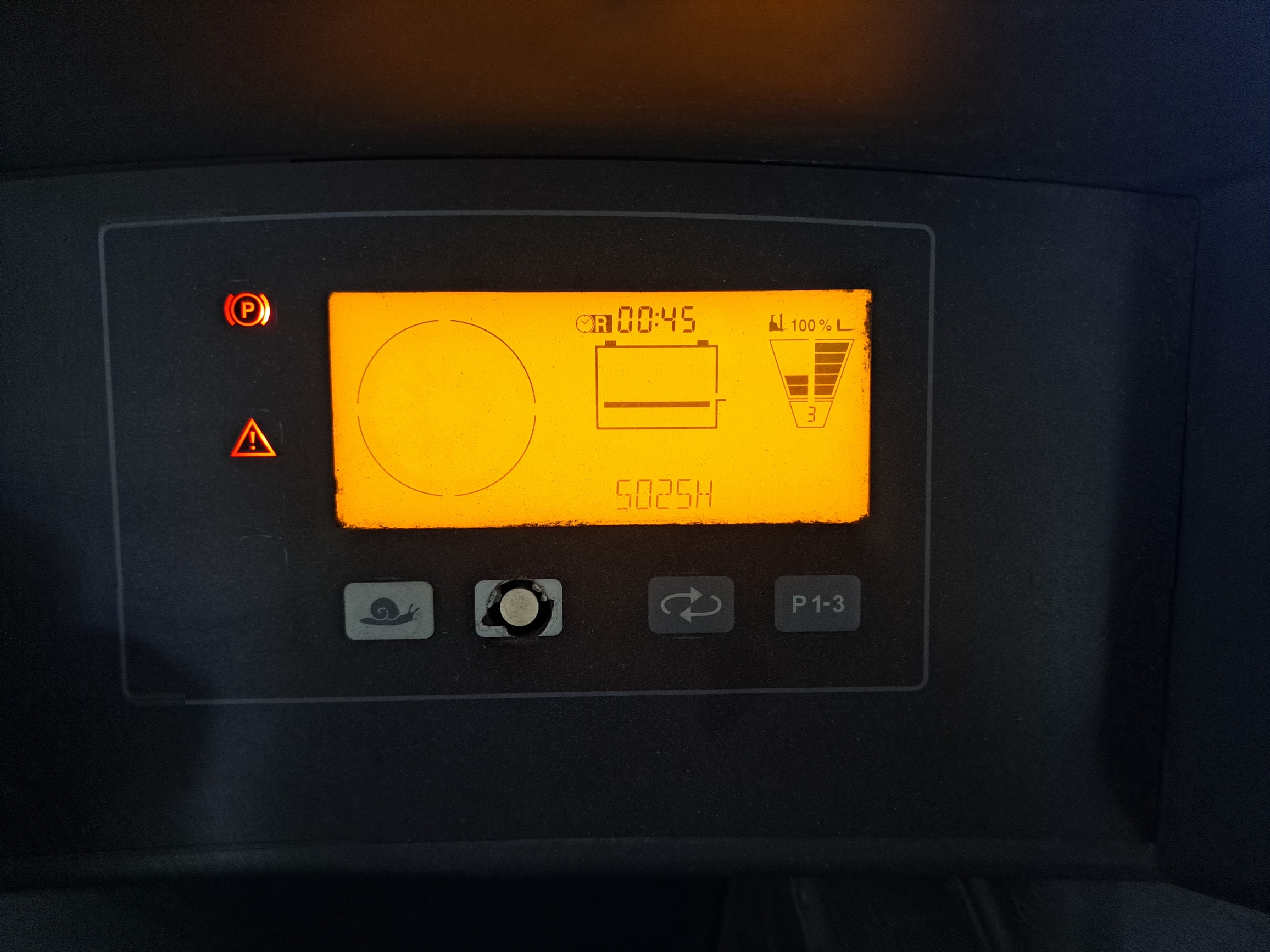 Jungheinrich-ETVC16-Schubmaststapler-www.gabelstapler-finger.com