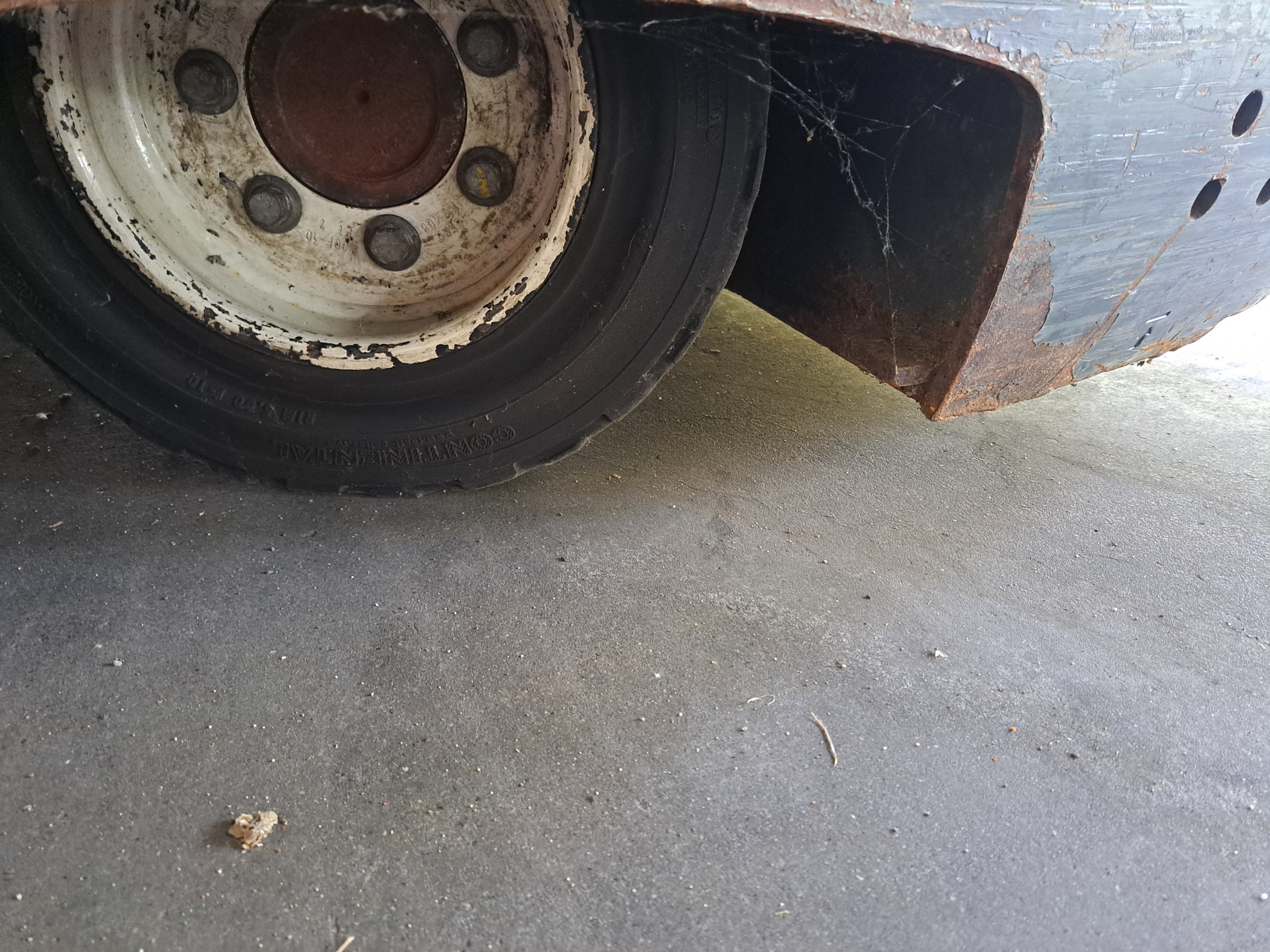 Jungheinrich-ETVC16-Schubmaststapler-www.gabelstapler-finger.com