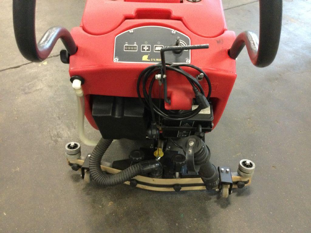 RCM-BYTE 461-Naschrubbautomaten-www.gabelstapler-finger.com
