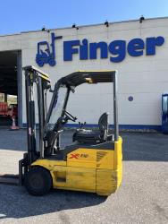-XE 12.3-Elektro 3 Rad-Stapler-www.gabelstapler-finger.com