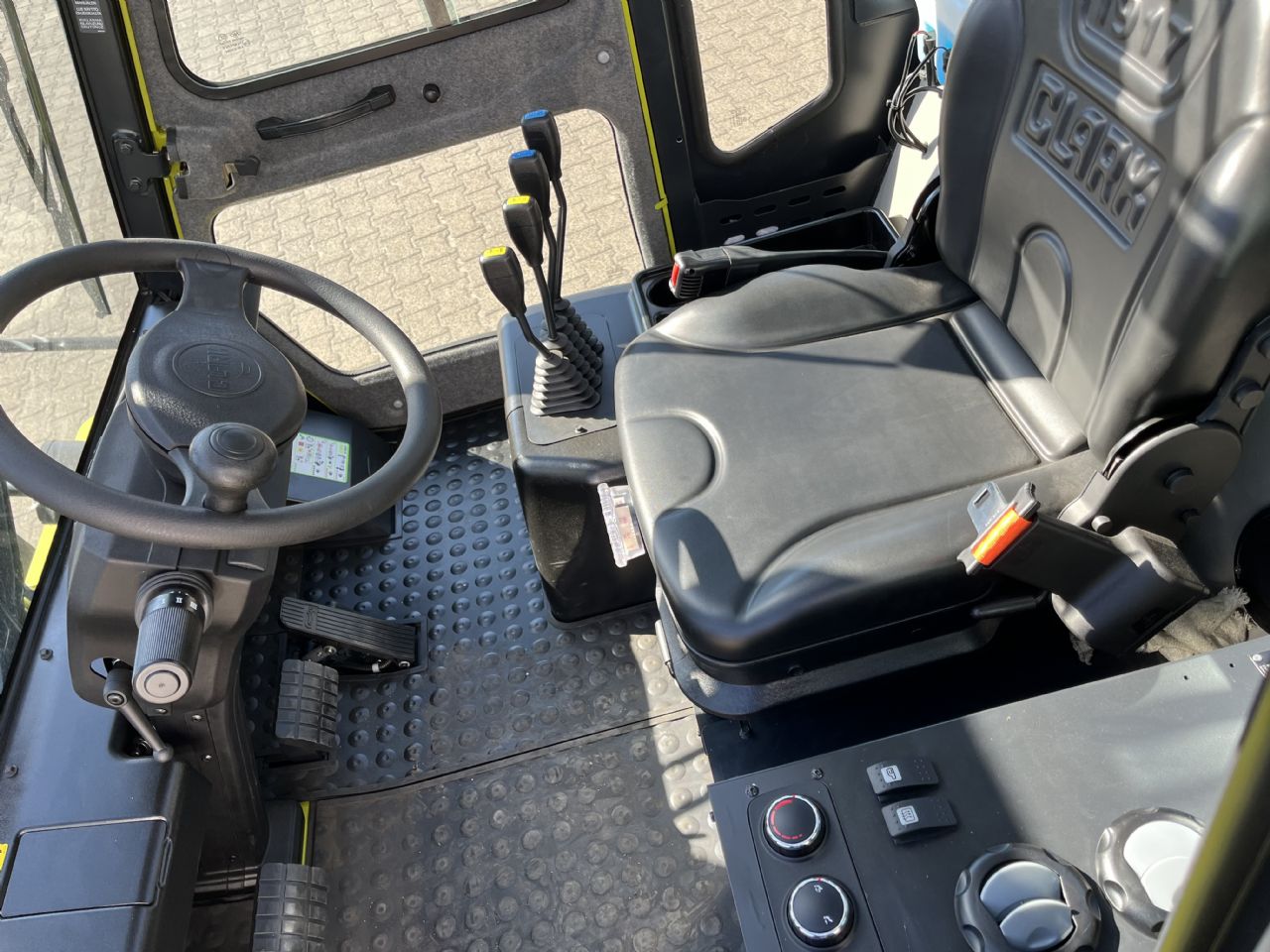 Clark-Clark C80D-Dieselstapler-www.gabelstapler-finger.com