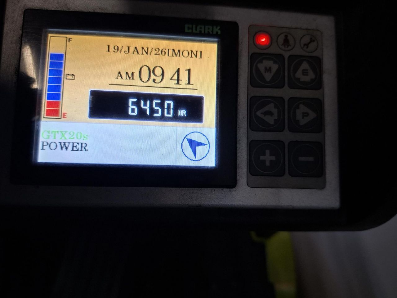 Clark-GTX20s-Elektro 3 Rad-Stapler-www.gabelstapler-finger.com