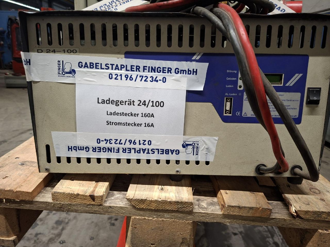 -Ladeger�t D24/100 WpWaN-Ladeger�t-www.gabelstapler-finger.com