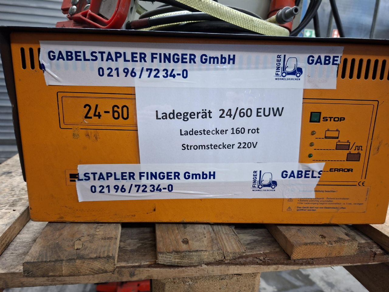 Still-Ladeger�t E230V G24/60 TB 0 24/60-Ladeger�t-www.gabelstapler-finger.com