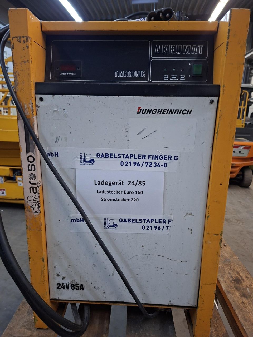 Jungheinrich-Ladeger�t Typ E 220 G 24/85 B-ET-DA-Ladeger�t-www.gabelstapler-finger.com