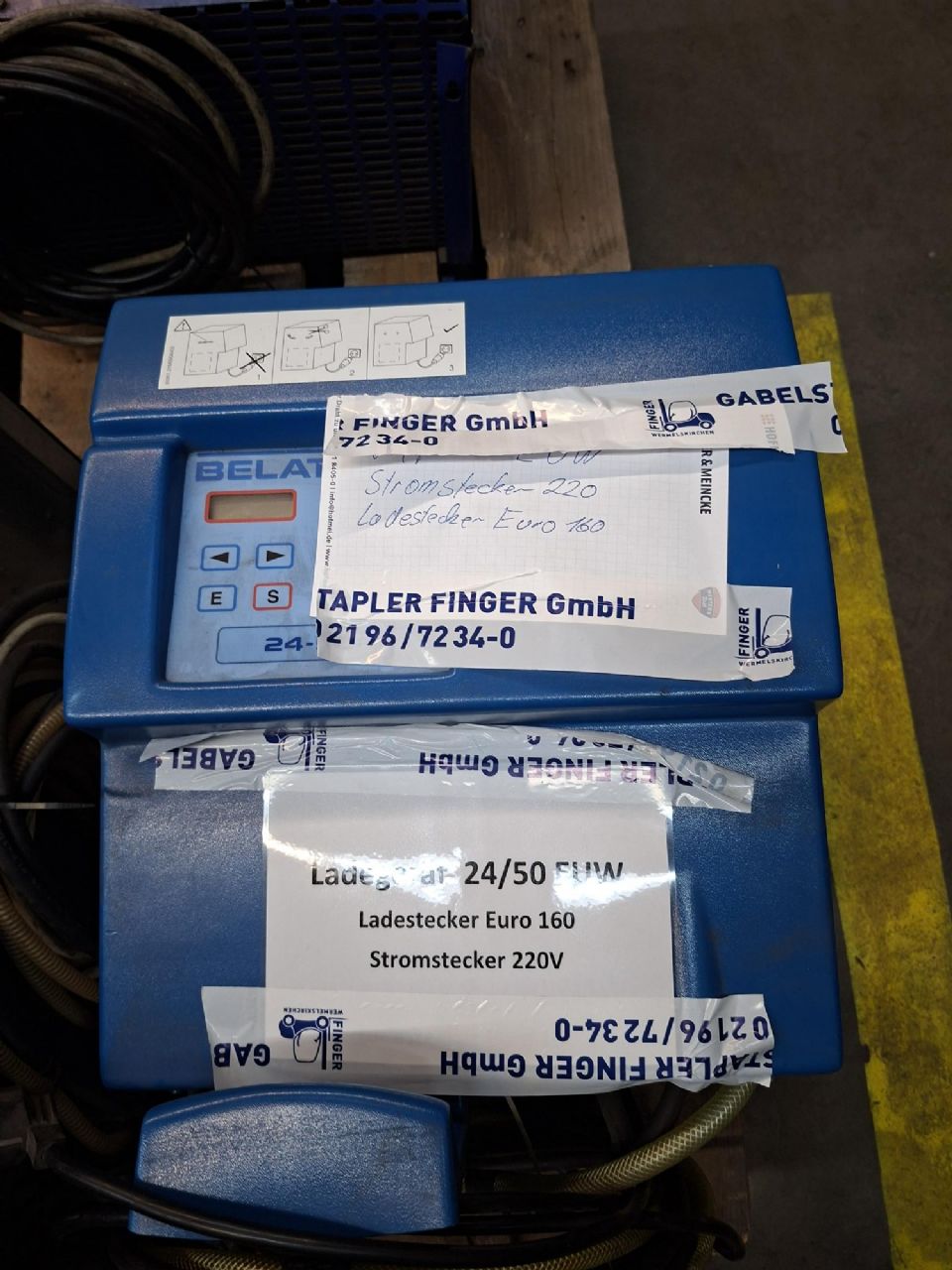 -Ladeger�t Typ E230 G24/50 B-FBHF/W-Ladeger�t-www.gabelstapler-finger.com