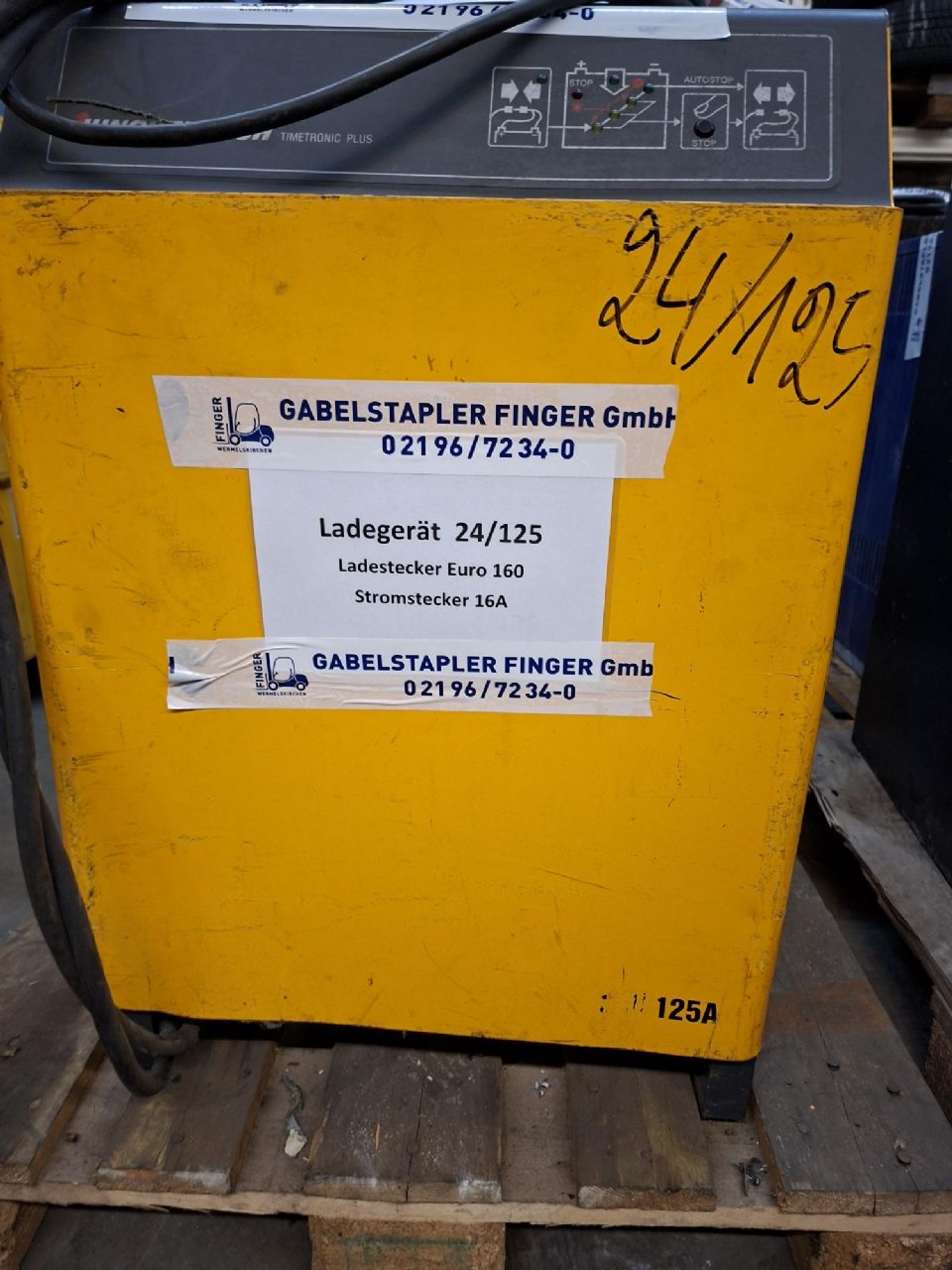 Jungheinrich-Ladeger�t-Ladeger�t-www.gabelstapler-finger.com
