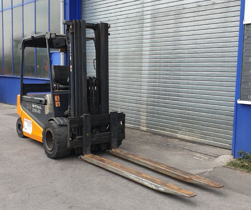 Still-R 60-50-Elektro 4 Rad-Stapler-www.gabelstapler-finger.com