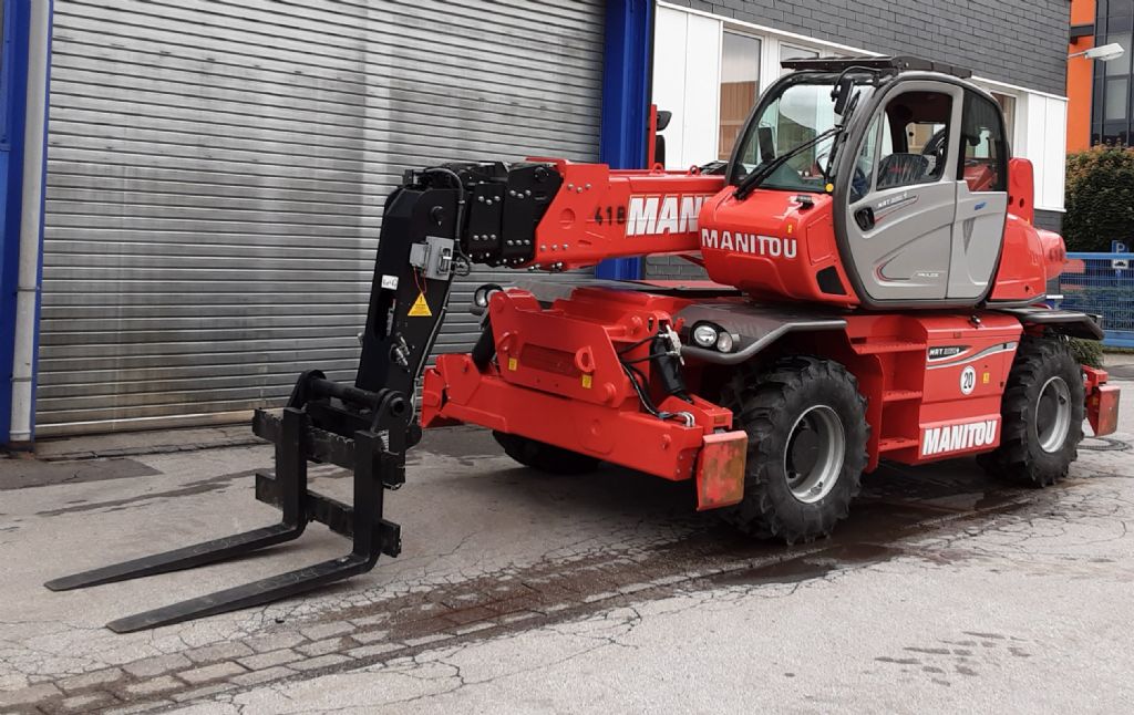 Manitou-MRT 2150-Teleskopstapler drehbar-www.gabelstapler-finger.com