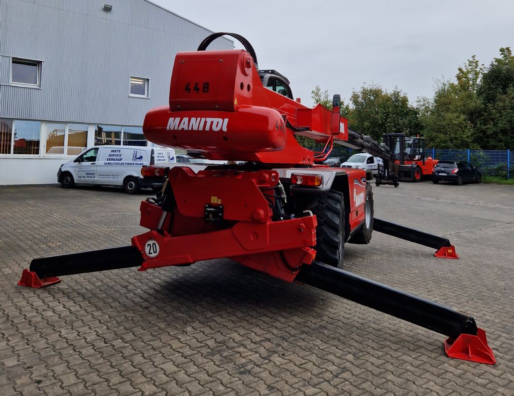 Manitou-MRT 2550+ Privilege-Teleskopstapler drehbar-www.gabelstapler-finger.com