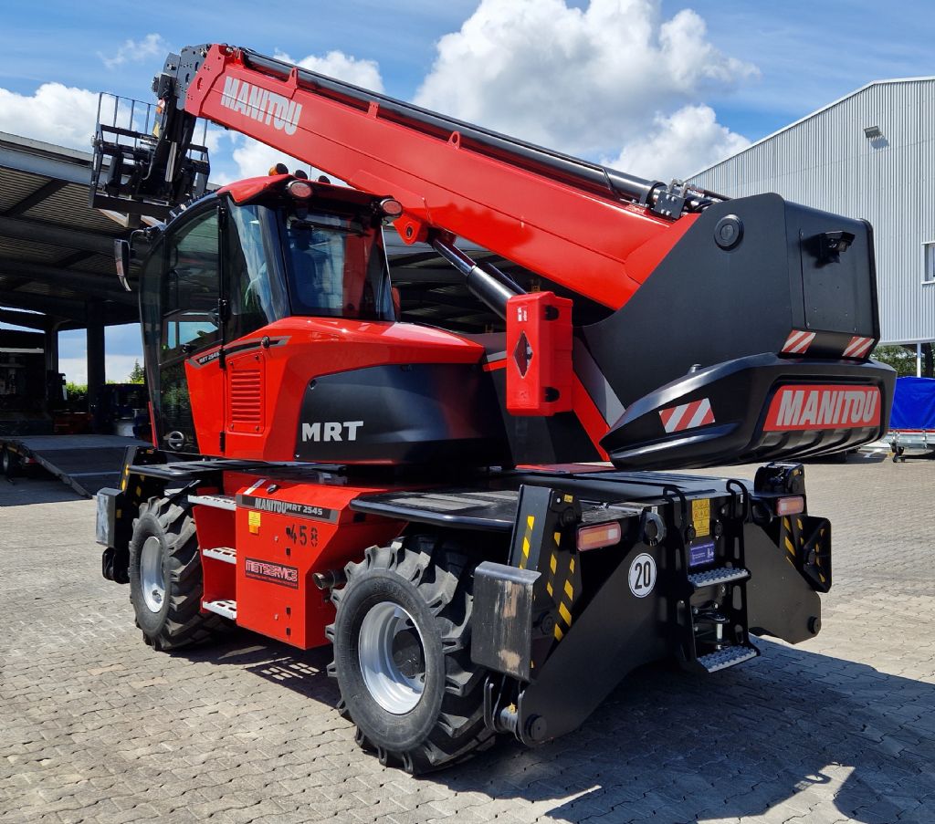 Manitou-MRT 2545-Teleskopstapler drehbar-www.gabelstapler-finger.com