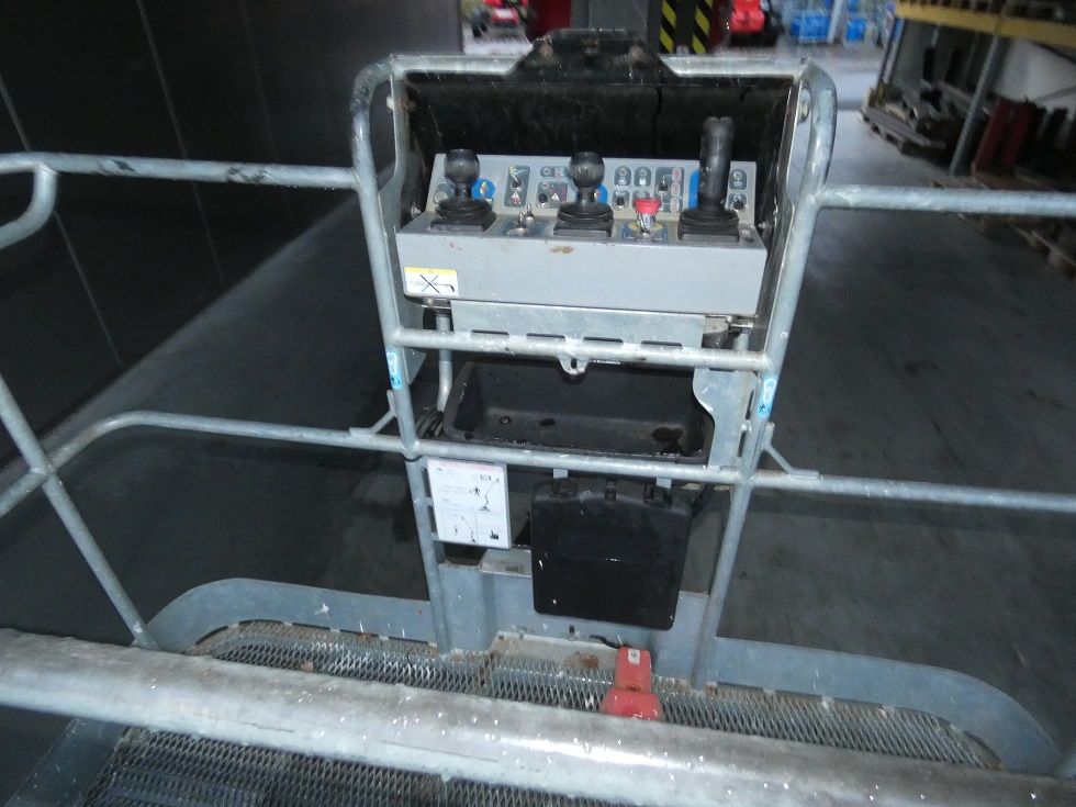 Manitou 180ATJRCPA Gelenkteleskopb�hne fischer-gabelstapler.de