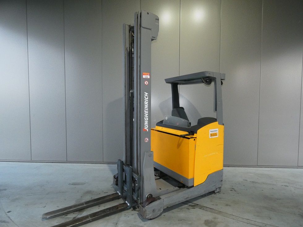 Jungheinrich ETV 216 - 740 DZ Schubmaststapler fischer-gabelstapler.de