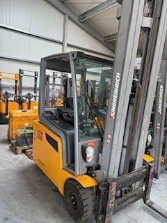 Jungheinrich EFG 220 Elektro 3 Rad-Stapler fischer-gabelstapler.de