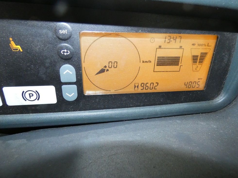 Jungheinrich EFG 220 Elektro 3 Rad-Stapler fischer-gabelstapler.de