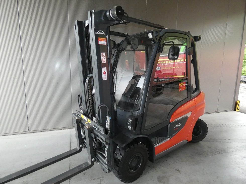 Linde H25 D  Dieselstapler fischer-gabelstapler.de