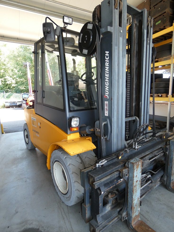 Jungheinrich TFG 680 Schwerlaststapler - Treibgas fischer-gabelstapler.de