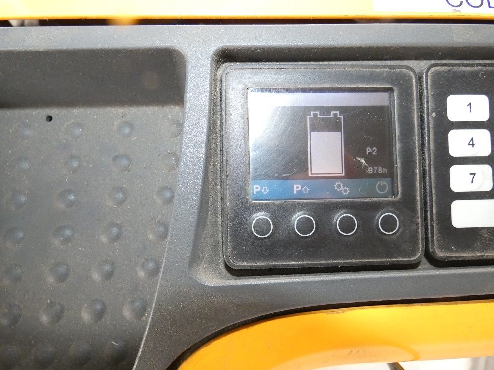 Jungheinrich EJC 212 - 430 DZ Deichselstapler fischer-gabelstapler.de