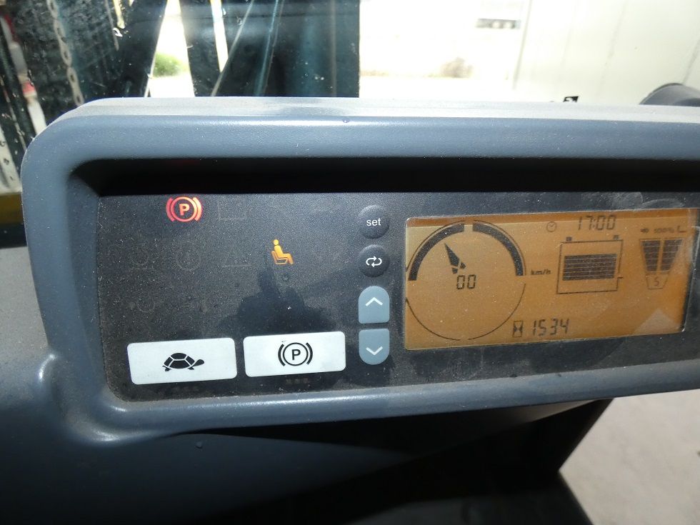 Jungheinrich EFG 216 K 440 DZ Elektro 3 Rad-Stapler fischer-gabelstapler.de