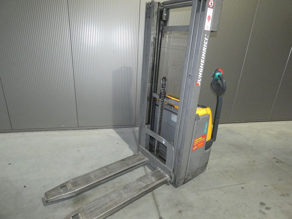 Jungheinrich EJC110 - 430DZ Deichselstapler fischer-gabelstapler.de